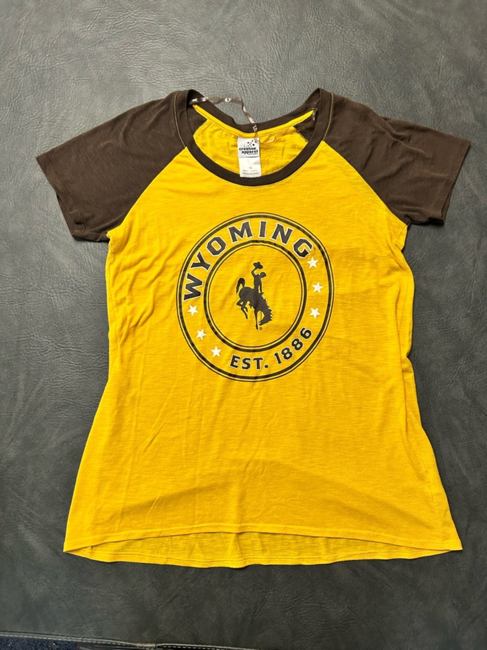 Wyoming Yellow & Brown Raglan Tee perfect condition Medium